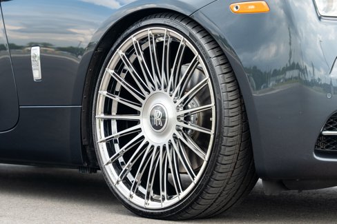 Used 2016 Rolls-Royce Wraith image 27