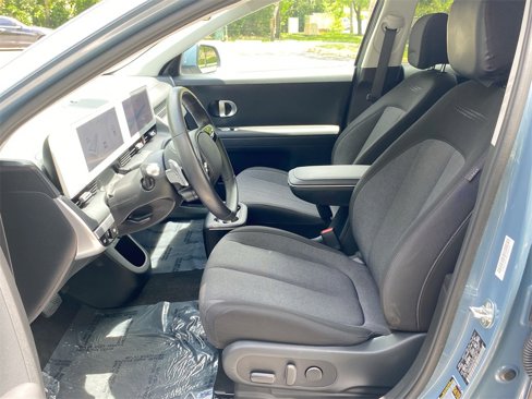 Used 2024 Hyundai Ioniq 5 SE image 31