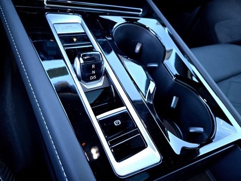New 2025 Volkswagen Atlas Cross Sport SE image 14