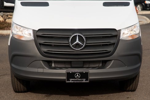 Used 2025 Mercedes-Benz Sprinter 2500 image 11