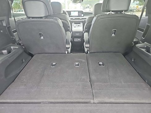 Used 2024 Hyundai Palisade Calligraphy image 9
