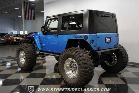 Used 2010 Jeep Wrangler Rubicon w/ PWR Convenience Group image 9