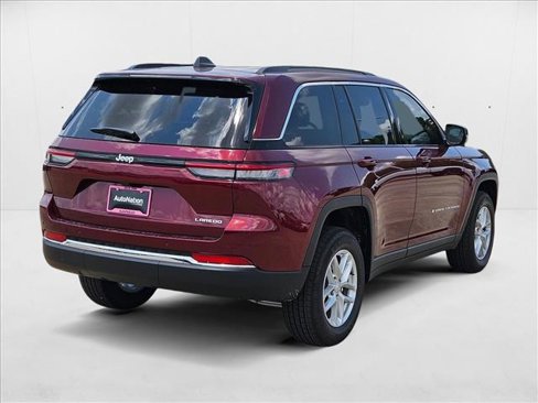 New 2025 Jeep Grand Cherokee Laredo X image 5
