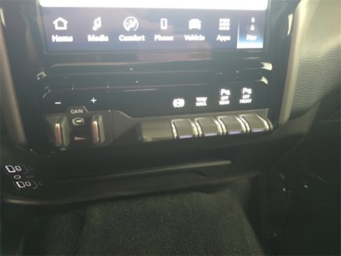 Used 2025 RAM 2500 Big Horn image 28