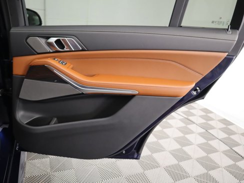 New 2026 BMW X7 xDrive40i w/ Executive Package image 29