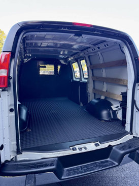 Used 2023 Chevrolet Express 2500 w/ Driver Convenience Package image 11