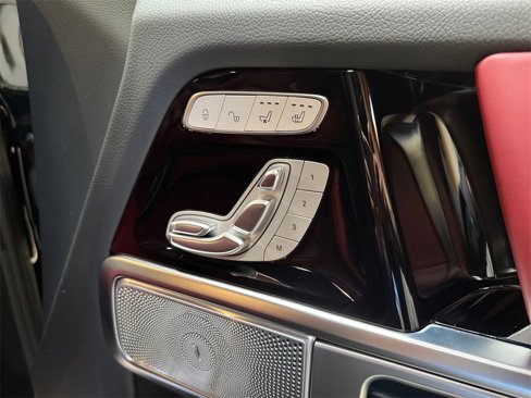 Used 2025 Mercedes-Benz G 63 AMG 4MATIC w/ Manufactur Interior Package image 16