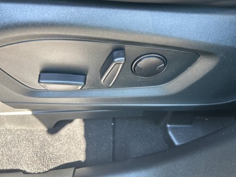 Used 2021 Ford Explorer XLT w/ Equipment Group 202A image 19