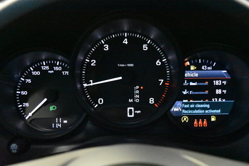 New 2026 Porsche Macan image 20