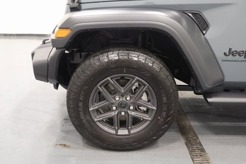 New 2025 Jeep Wrangler Sport S image 23