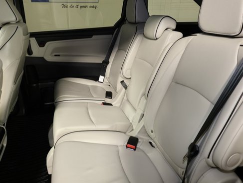 New 2026 Honda Odyssey Touring image 25