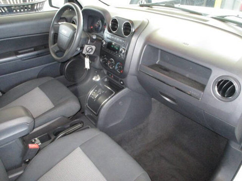 Used 2009 Jeep Patriot Sport image 25