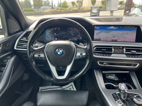 Used 2019 BMW X5 xDrive50i w/ Executive Package image 27