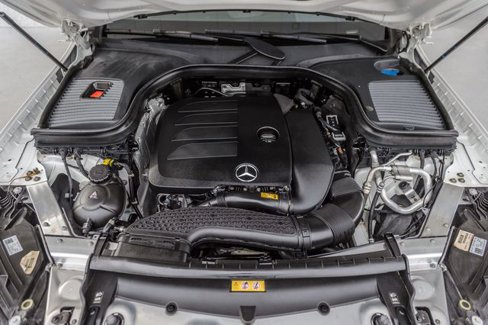 Used 2021 Mercedes-Benz GLC 300 4MATIC image 17