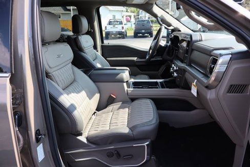 New 2026 Ford F350 Platinum w/ Platinum Plus Package image 41