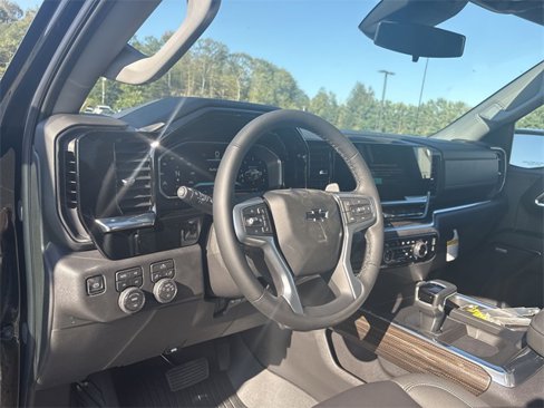 New 2026 Chevrolet Silverado 1500 LT Trail Boss w/ Convenience Package II image 10