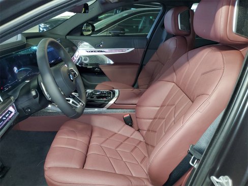 New 2026 BMW 760i xDrive w/ Executive Package image 16