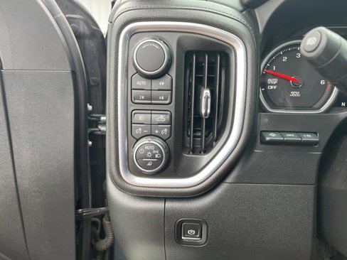 Used 2019 Chevrolet Silverado 1500 LTZ w/ LTZ Plus Package image 13