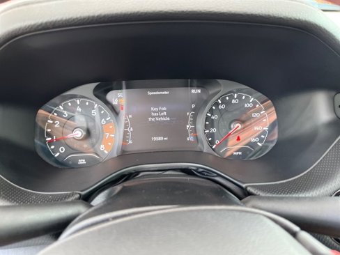 Used 2022 Jeep Compass Trailhawk image 16