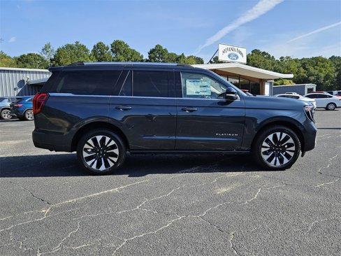 New 2025 Ford Expedition Platinum image 14