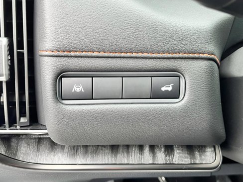 New 2025 Nissan Armada PRO-4X w/ Pro-4X Premium Package image 13