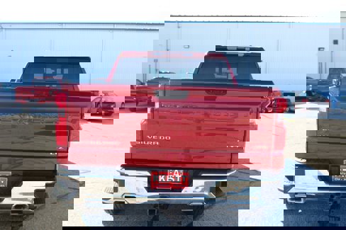 Used 2022 Chevrolet Silverado 1500 LTZ w/ LTZ Premium Package image 3