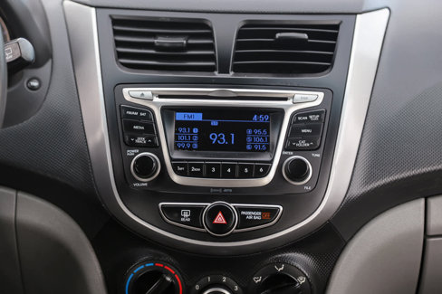 Used 2017 Hyundai Accent SE image 13