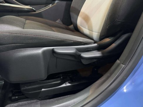 Used 2024 Chevrolet Trax RS w/ Driver Confidence Package image 35