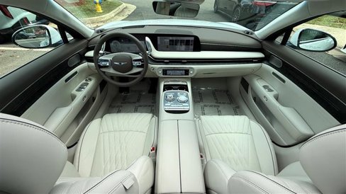 Used 2024 Genesis G90 3.5T image 30