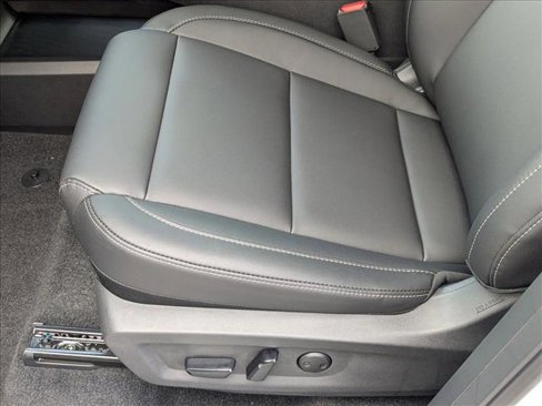 New 2025 Nissan Murano SL image 4