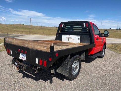 Used 2020 Ford F250 XL w/ Power Equipment Group image 5