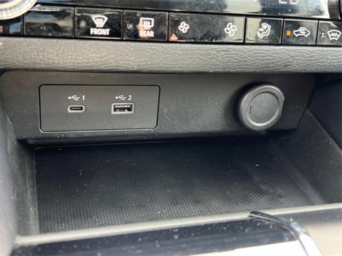 Used 2023 Mitsubishi Outlander SE image 24