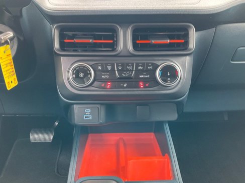 Certified 2024 Ford Maverick XLT w/ XLT Luxury Package image 69