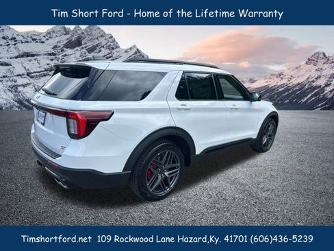New 2025 Ford Explorer ST image 5