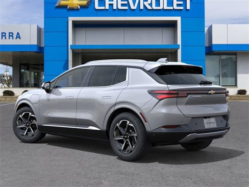 New 2025 Chevrolet Equinox EV LT image 3