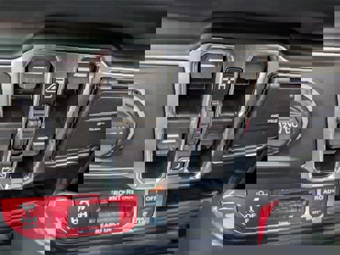 New 2025 Jeep Wrangler Unlimited Rubicon image 12
