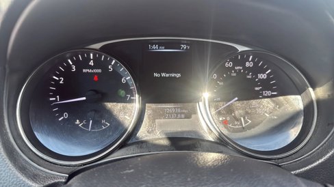 Used 2016 Nissan Rogue SV image 29