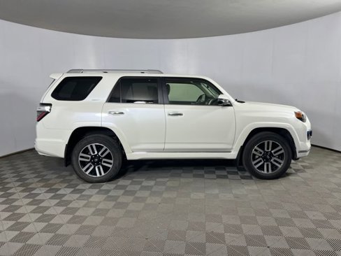 Used 2022 Toyota 4Runner Limited image 5
