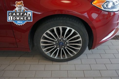Used 2017 Ford Fusion SE w/ Fusion SE Technology Package image 15