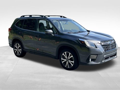 Used 2022 Subaru Forester Limited image 4