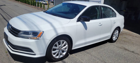 Used 2016 Volkswagen Jetta SE image 4