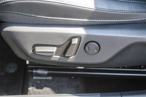Used 2025 Kia Niro EX image 22