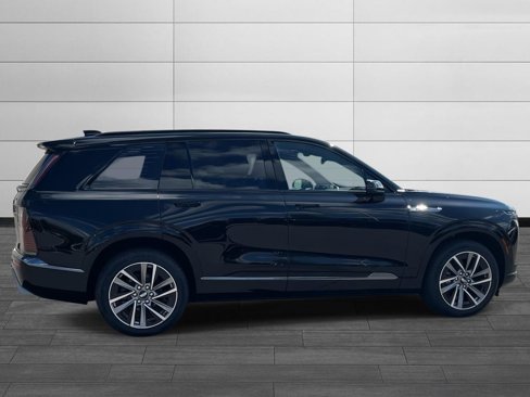 New 2026 Cadillac Vistiq Sport image 6