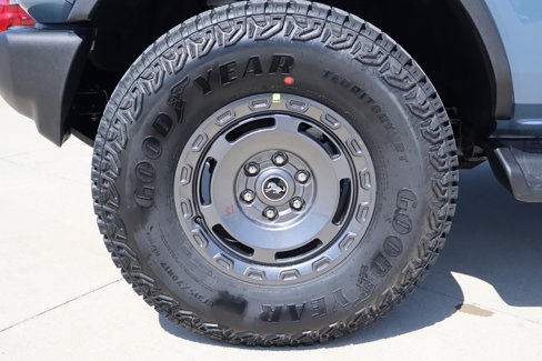 New 2025 Ford Bronco Outer Banks w/ Sasquatch Package image 27