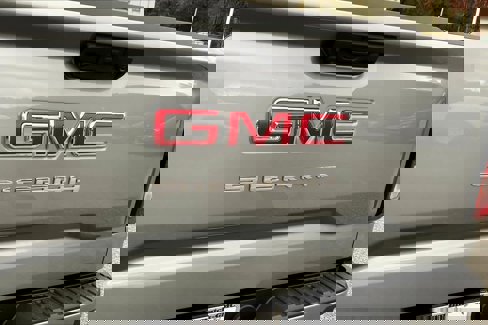 New 2025 GMC Sierra 1500 Pro w/ Graphite Edition image 15