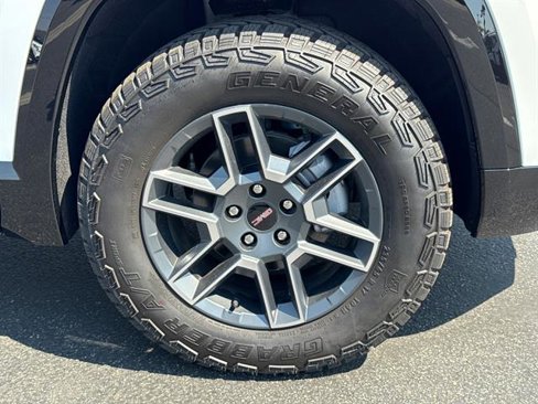 New 2026 GMC Terrain AT4 w/ Technology Package II image 6