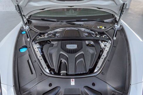 Used 2020 Porsche Panamera image 17