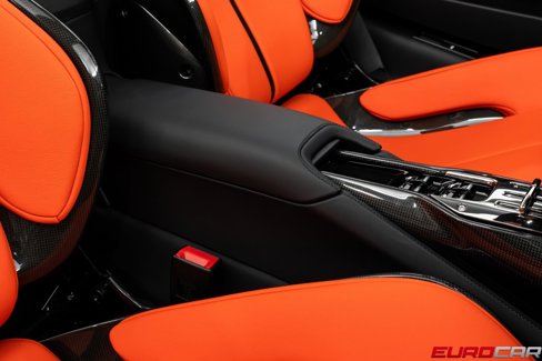 Used 2024 Ferrari SF90 Spider image 45