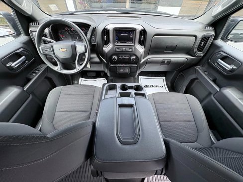 Used 2022 Chevrolet Silverado 1500 Custom image 24