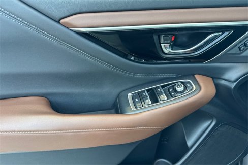 Certified 2022 Subaru Outback Touring XT image 15